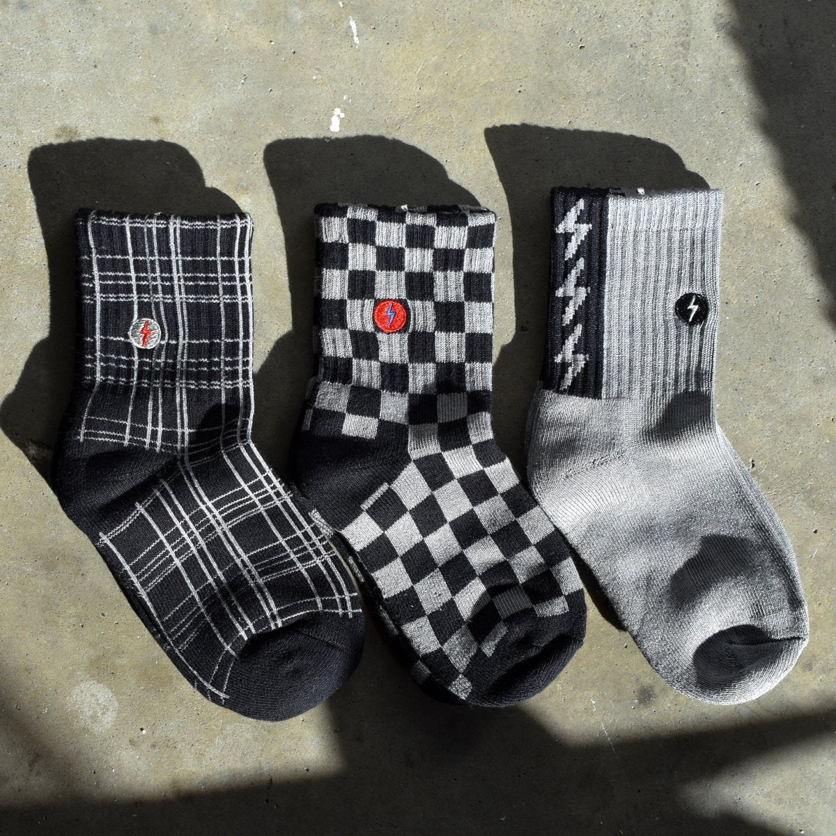 3 - PACK "CHECK THE VOLTS" SOCKS - LITTLE RAD THINGS