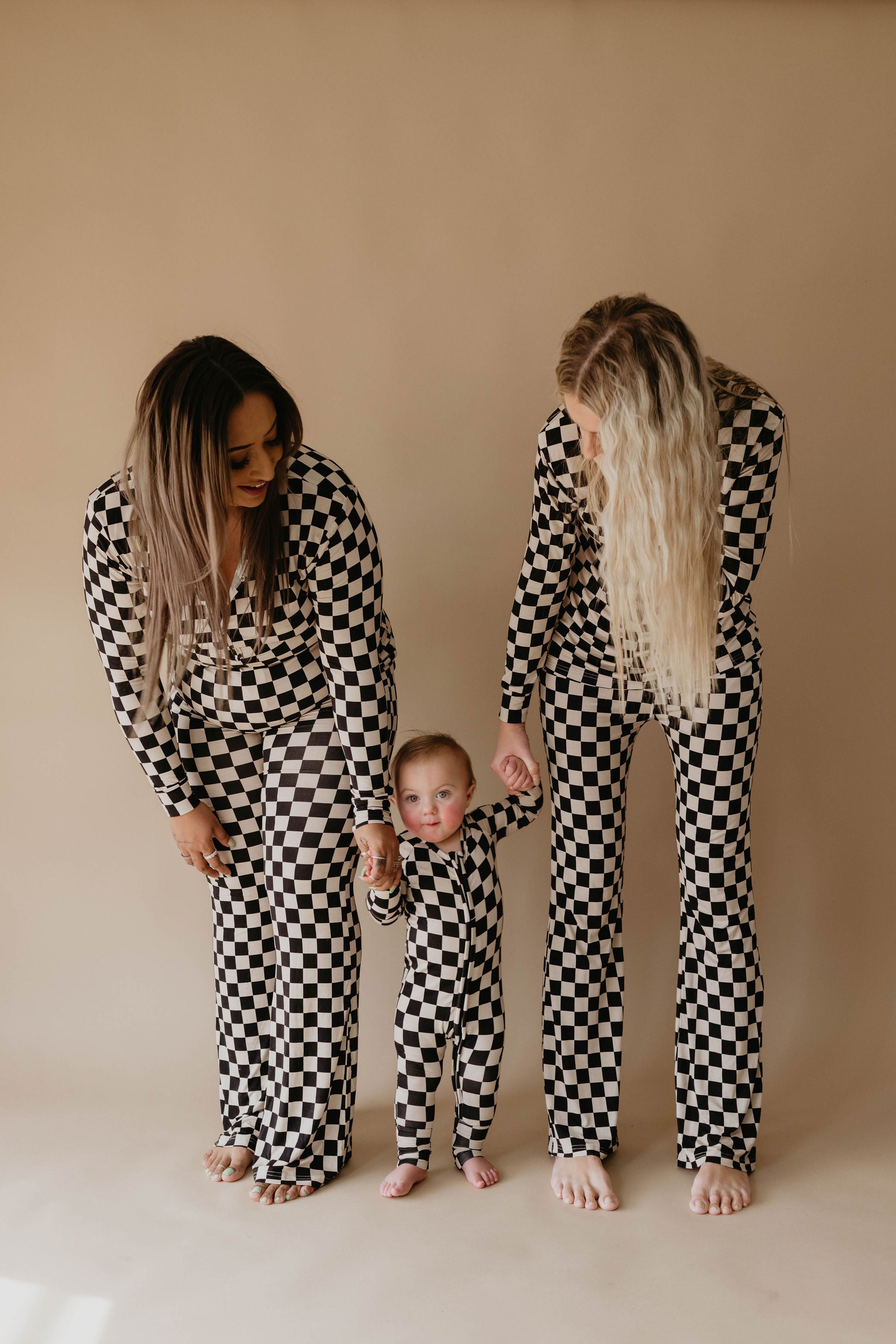 Women's Long Sleeve Bamboo Pajama | Black Checkerboard