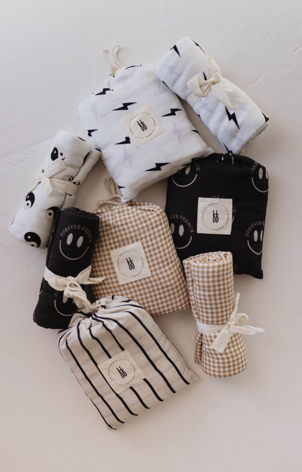 Muslin Swaddle | White & Black Lightning Bolt