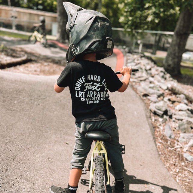 APEX LIVE FAST TEE - BLACK - LITTLE RAD THINGS