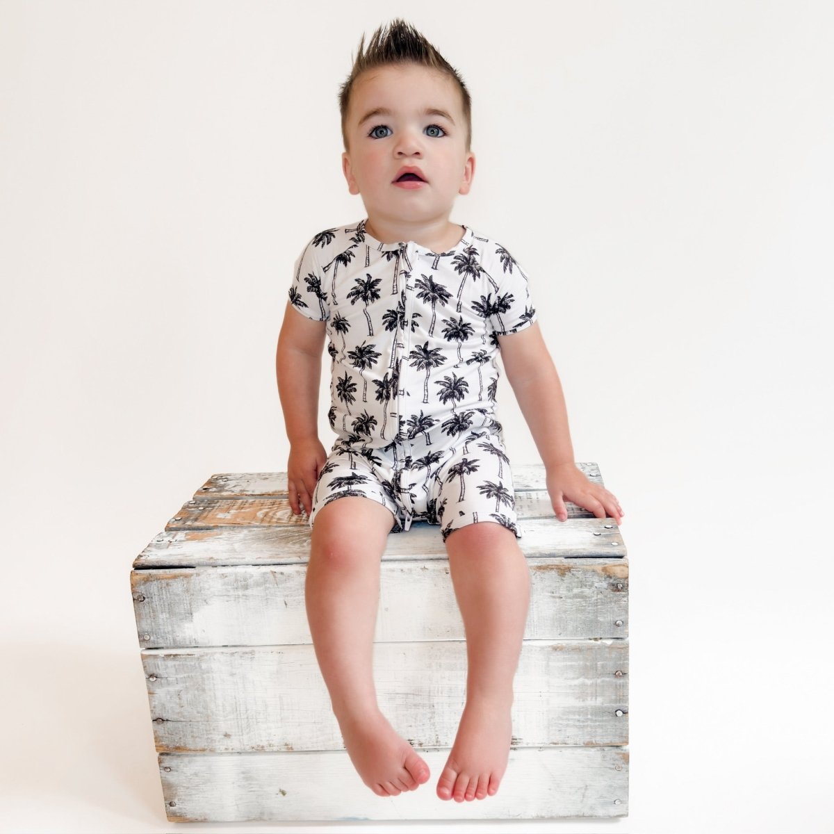 Bamboo Shorty Romper | Palm Style White - LITTLE RAD THINGS
