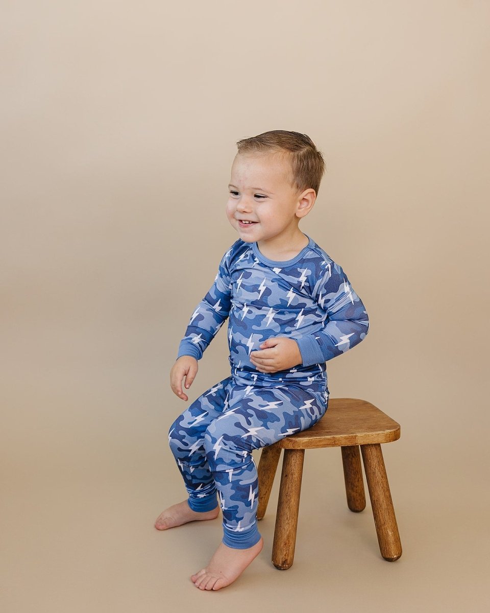 Bamboo Two Piece Set | Blue Camo Bolts - LITTLE RAD THINGS