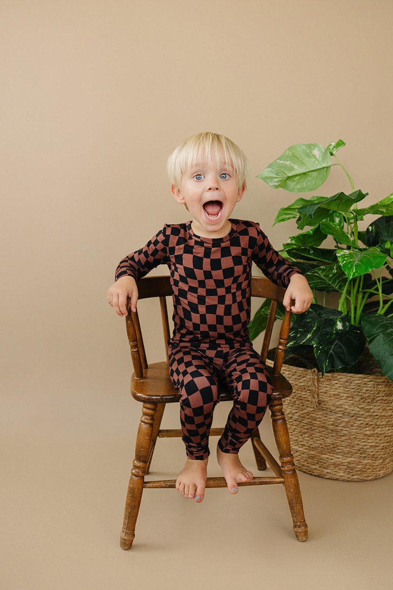 Bamboo Two Piece Set | Chocolate Wavy Checkered - LITTLE RAD THINGS