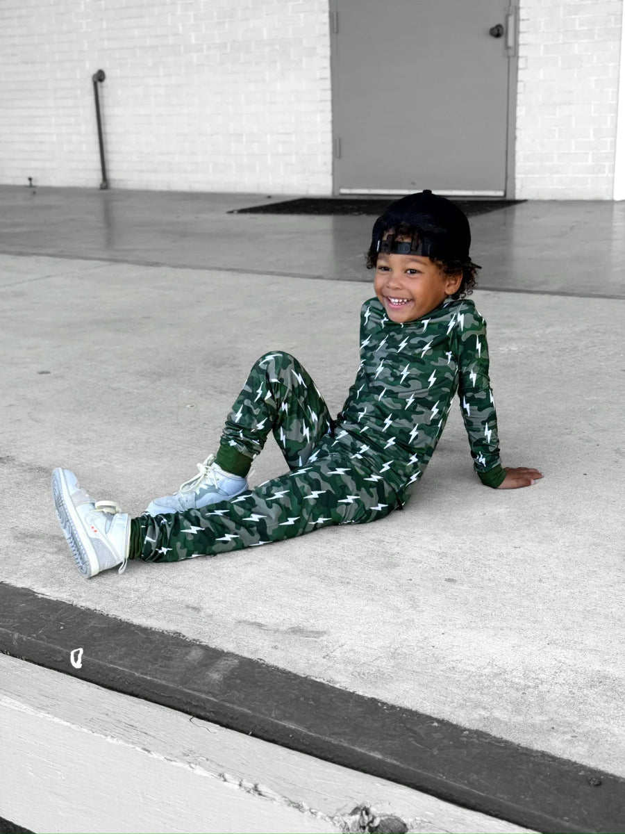 Bamboo Two Piece Set | Green Camo Bolts - LITTLE RAD THINGS