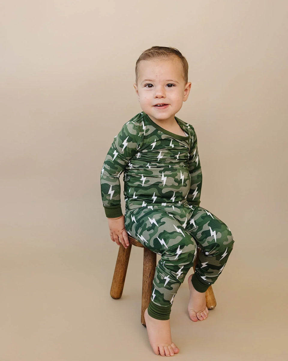 Bamboo Two Piece Set | Green Camo Bolts - LITTLE RAD THINGS