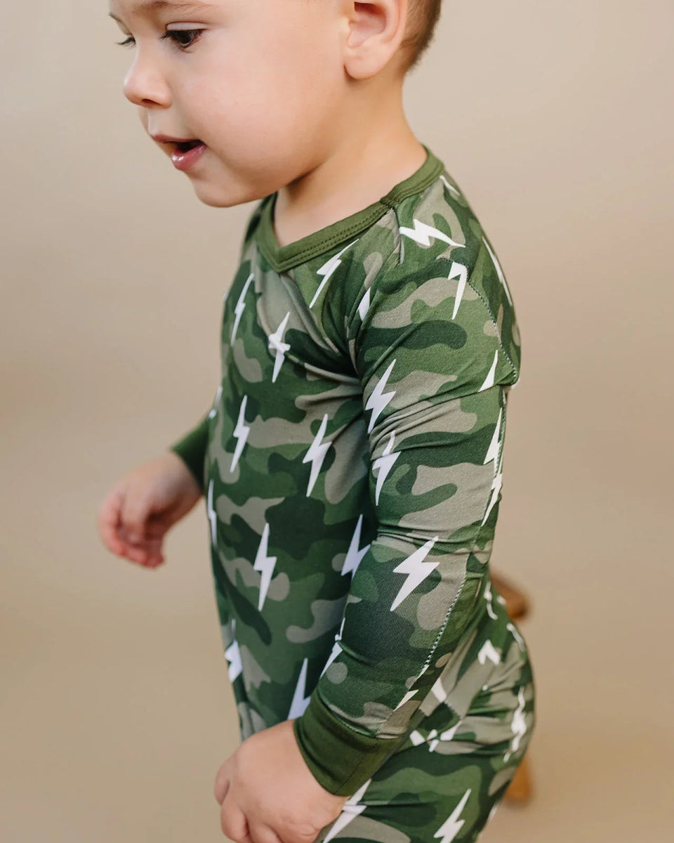 Bamboo Two Piece Set | Green Camo Bolts - LITTLE RAD THINGS
