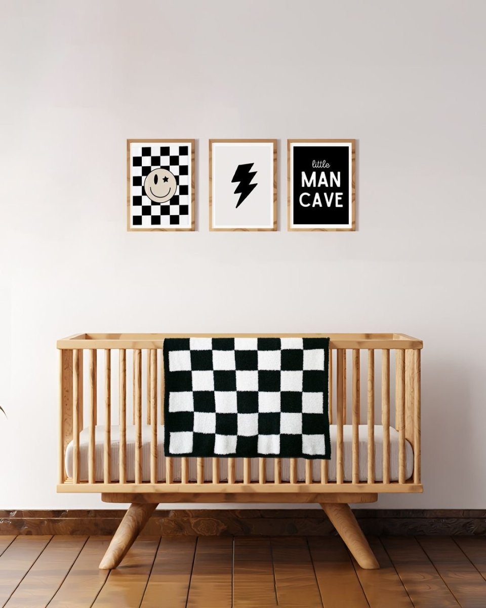 Checkered Plush Blanket | Black - LITTLE RAD THINGS