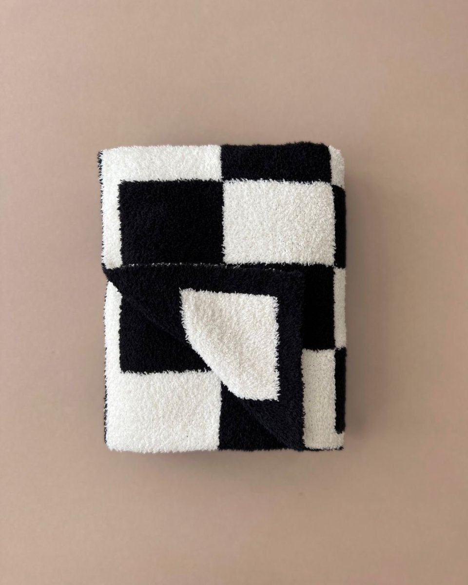 Checkered Plush Blanket | Black - LITTLE RAD THINGS