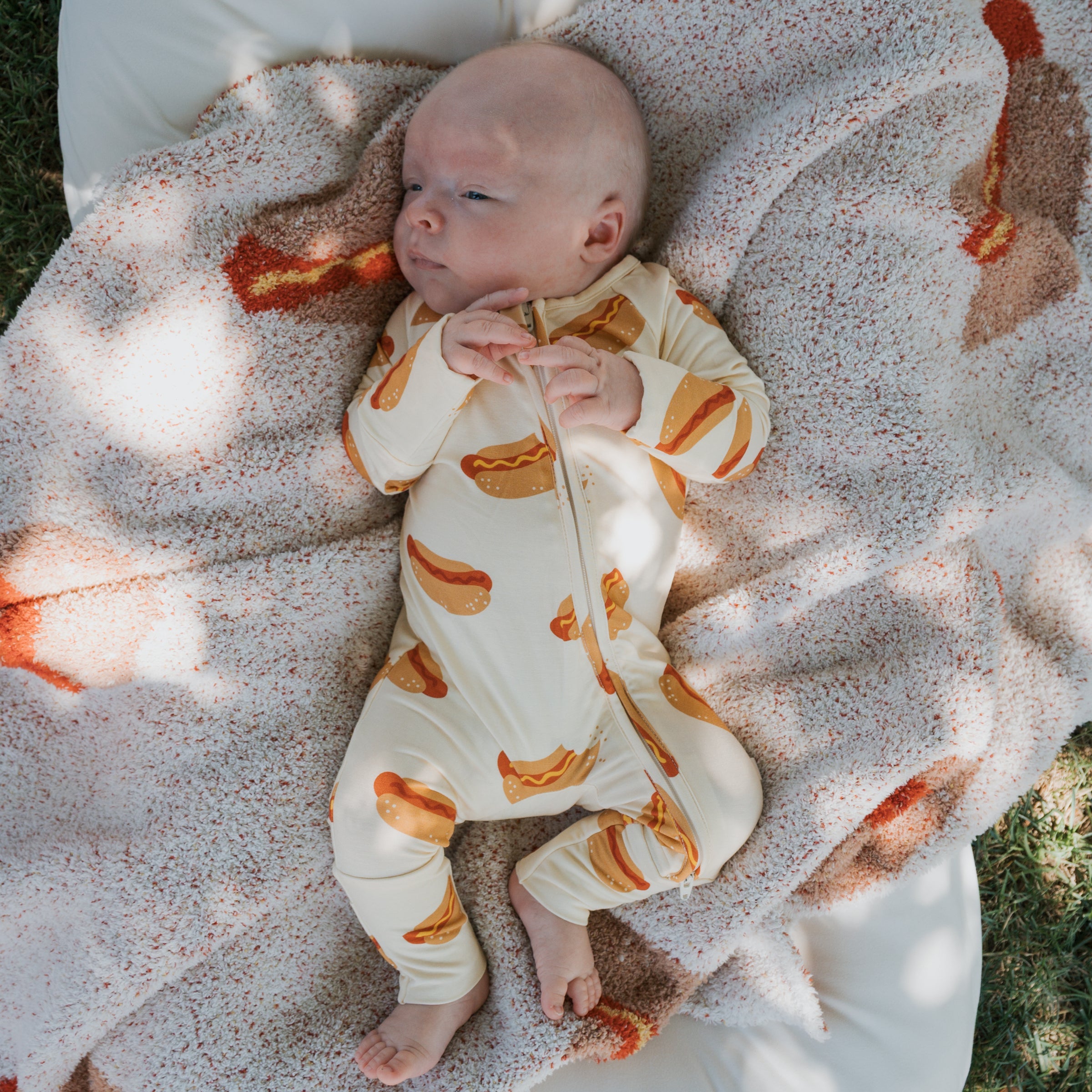 Plush Blanket | Hot Dogs