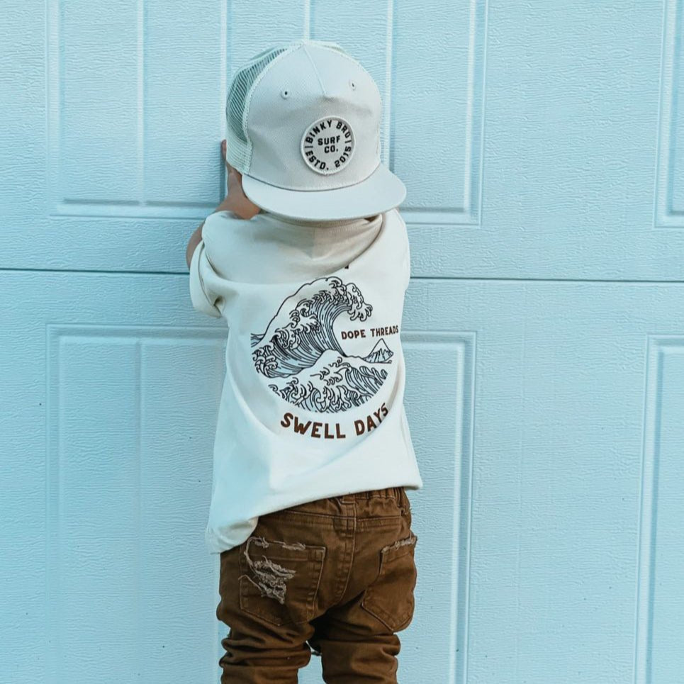 DOPE THREADS SWELL DAYS TEE - LITTLE RAD THINGS