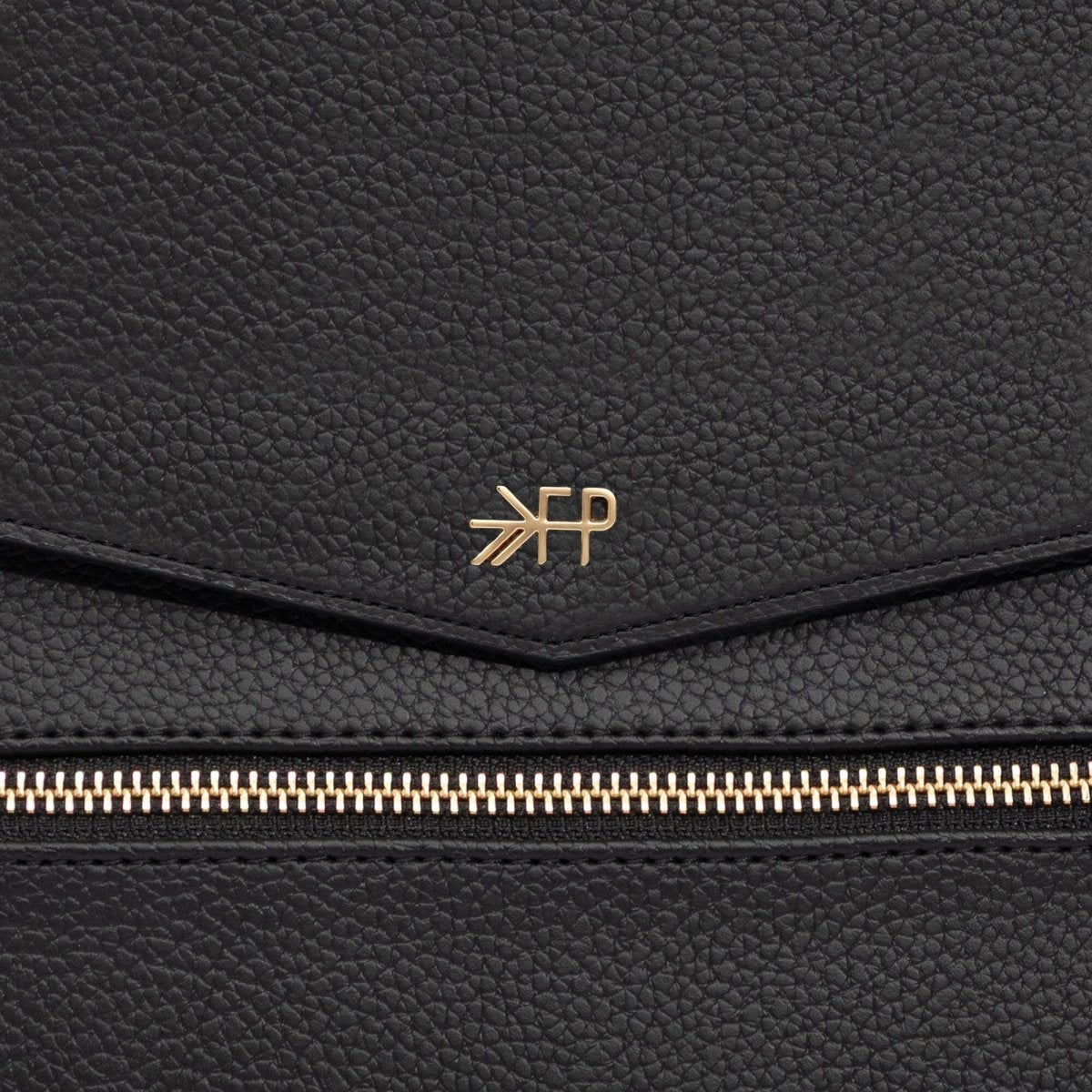 Ebony Classic Diaper Bag II - LITTLE RAD THINGS