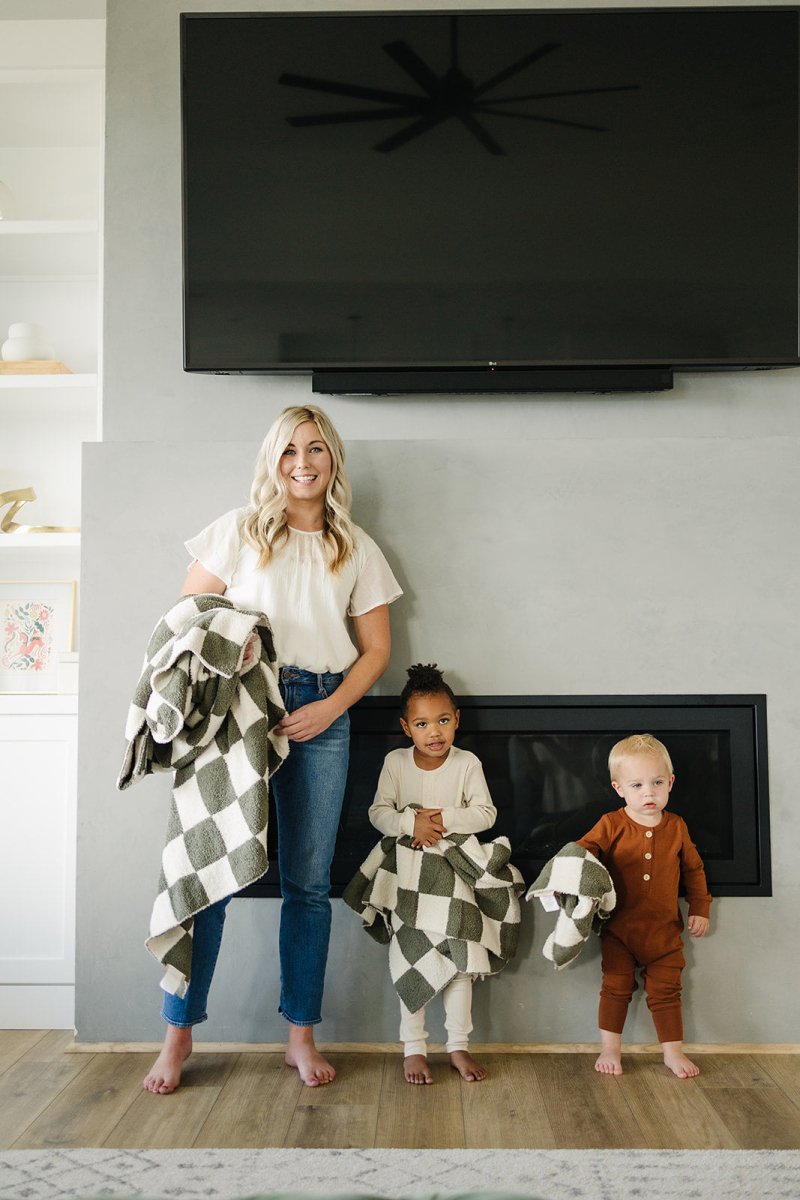 Green Checkered Plush Blanket - LITTLE RAD THINGS
