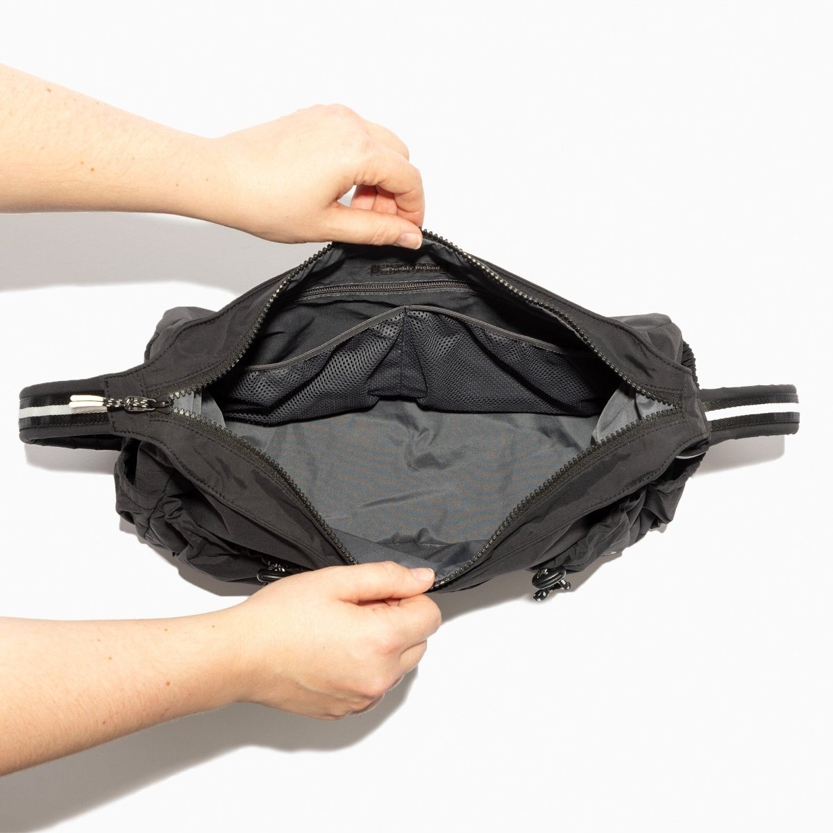 Jet Motion Carryall Tote - LITTLE RAD THINGS