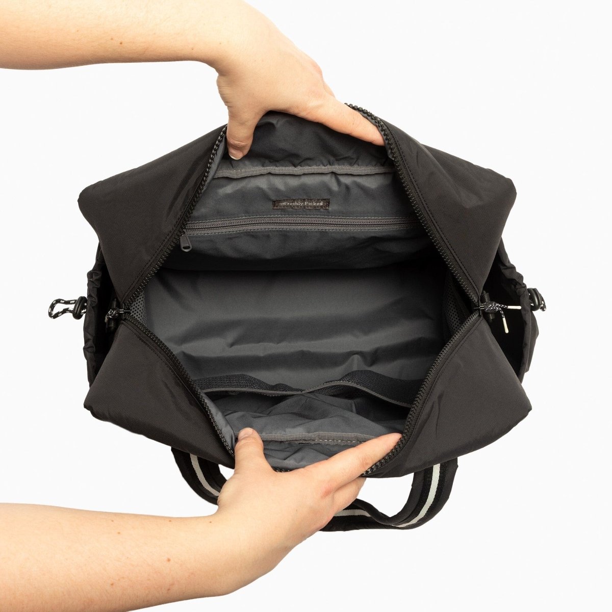 Jet Motion Overnight Duffle - LITTLE RAD THINGS