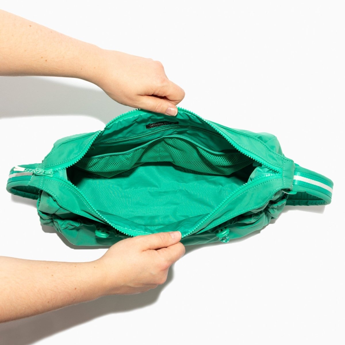 Kelly Motion Carryall Tote - LITTLE RAD THINGS