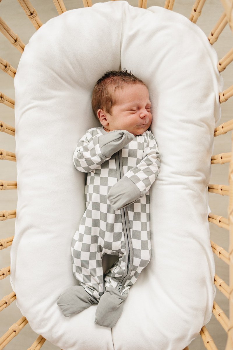 Light Green Checkered Bamboo Zipper - LITTLE RAD THINGS