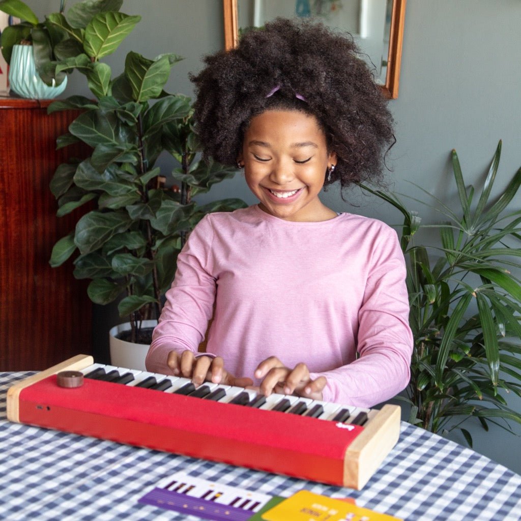 loog piano (Collective) - LITTLE RAD THINGS