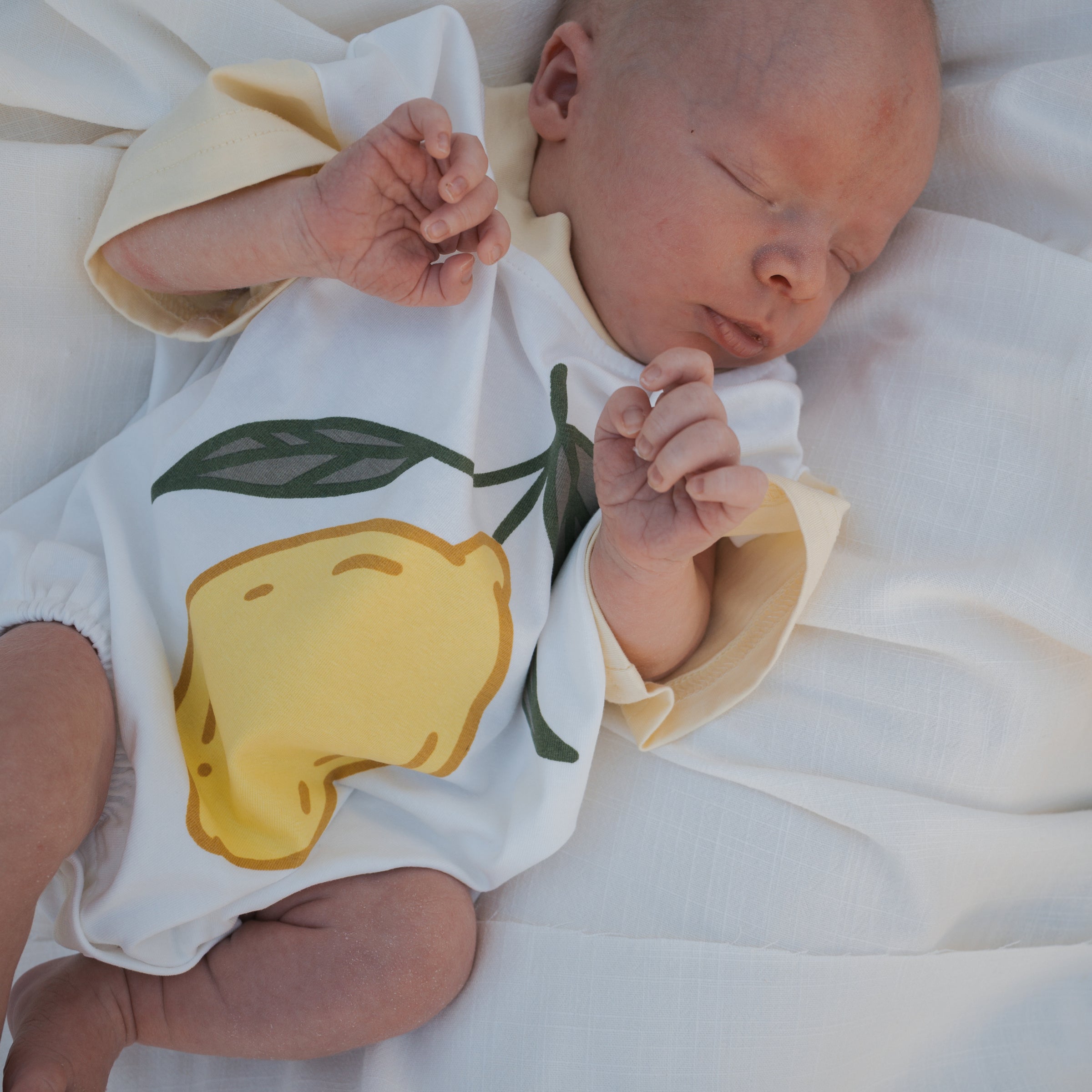 Short Sleeve Romper | Lemon