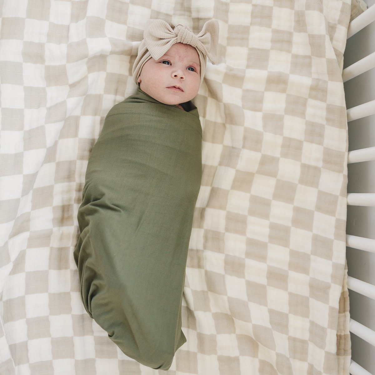 Taupe Checkered Muslin Quilt - LITTLE RAD THINGS