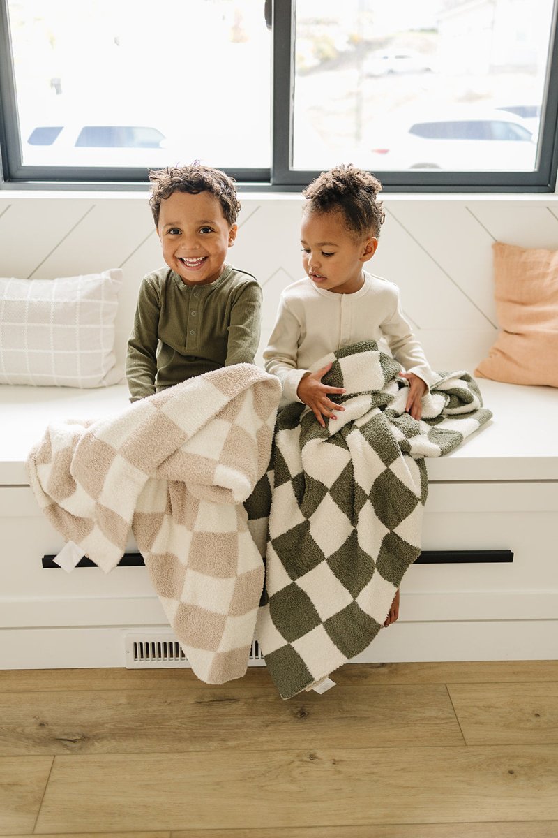 Taupe Checkered Plush Blanket - LITTLE RAD THINGS