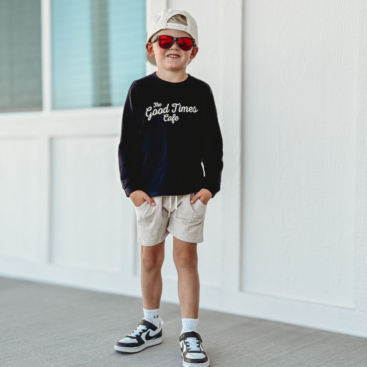 THE GOOD TIMES CAFE LONG SLEEVE - SOLID BLACK - LITTLE RAD THINGS