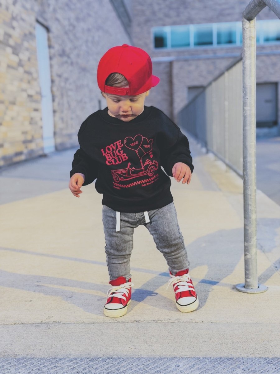 THE LOVE BUG CLUB TEE - CREWNECK (FRONT ONLY) - LITTLE RAD THINGS