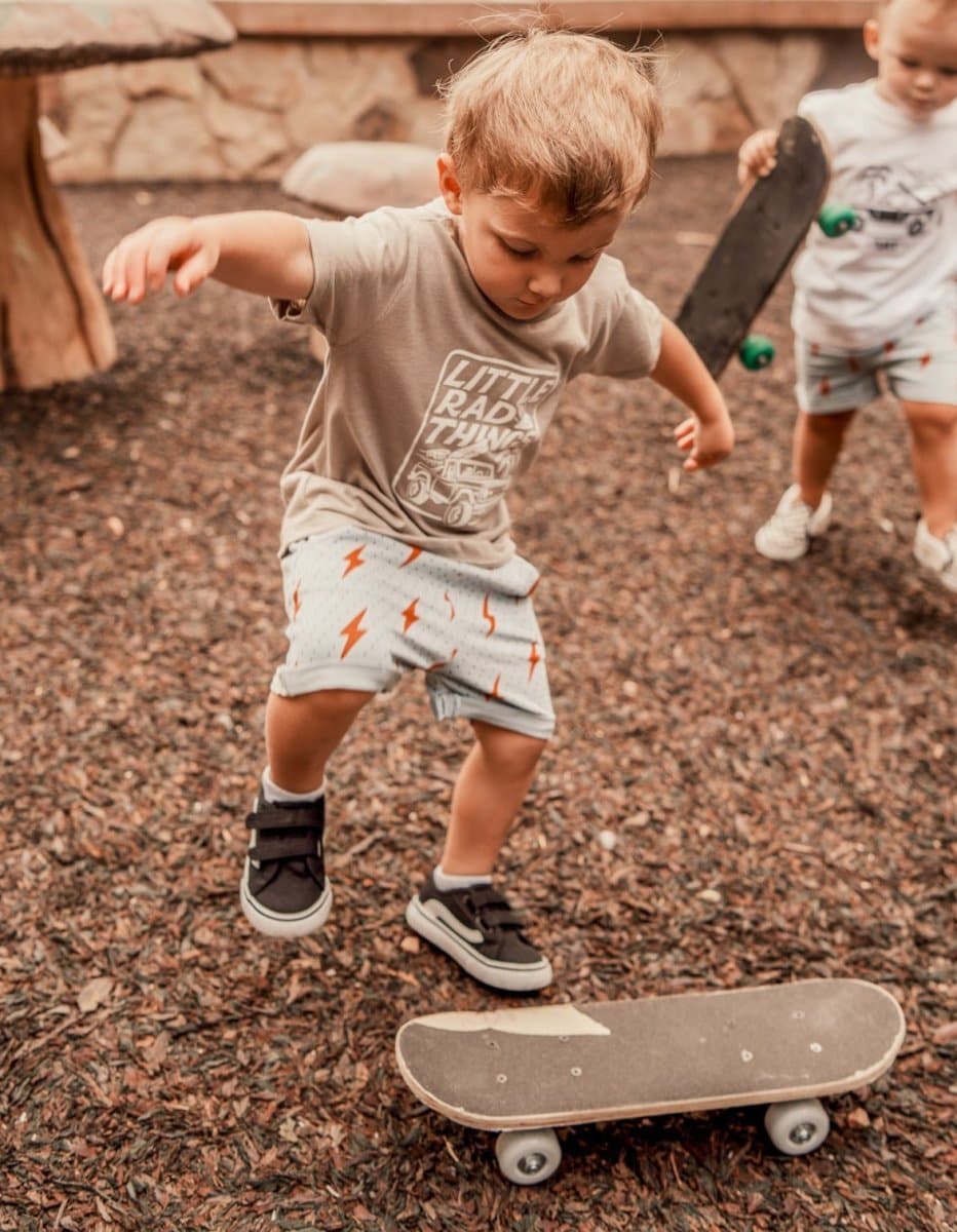 SPARK RETRO SHORTS - LITTLE RAD THINGS