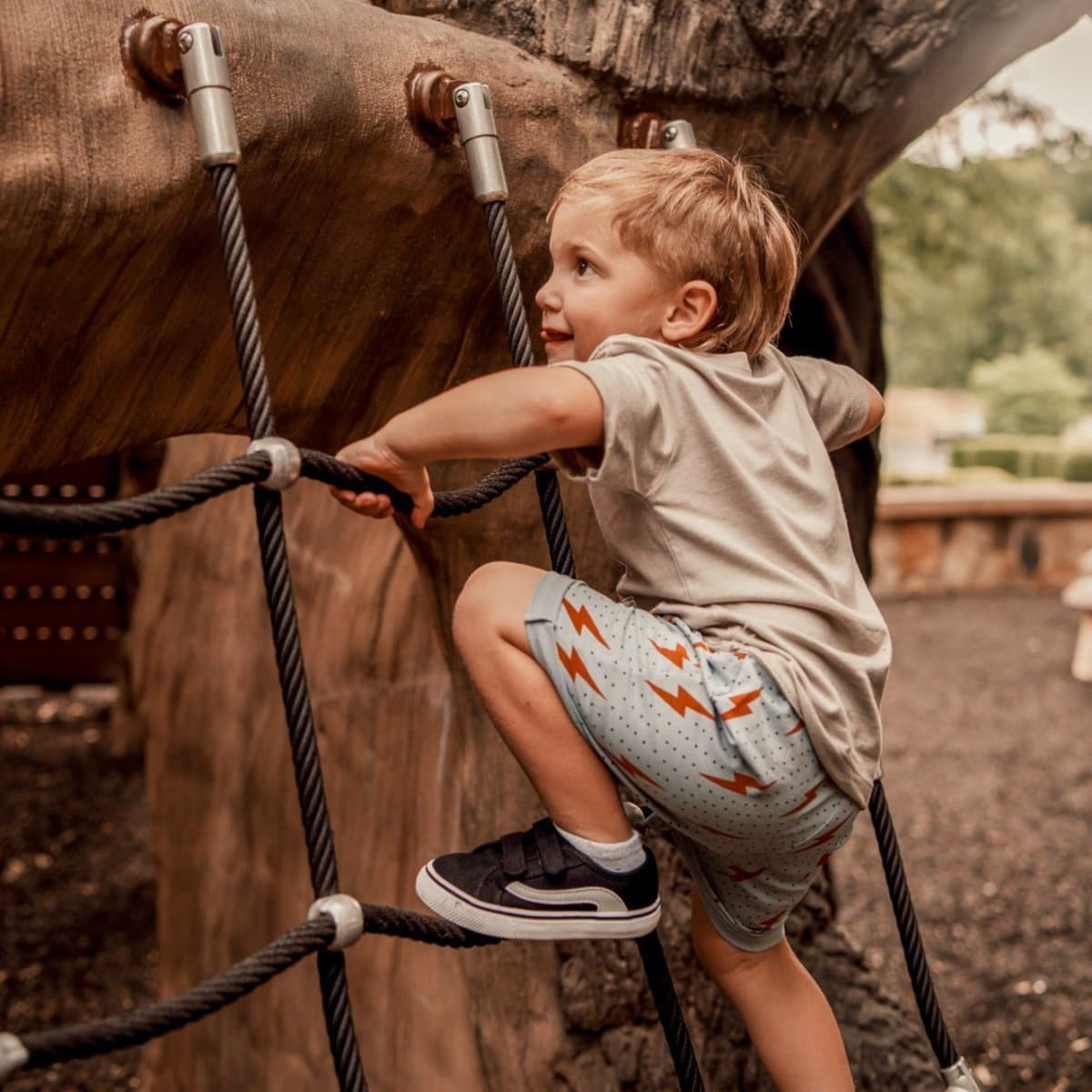 SPARK RETRO SHORTS - LITTLE RAD THINGS