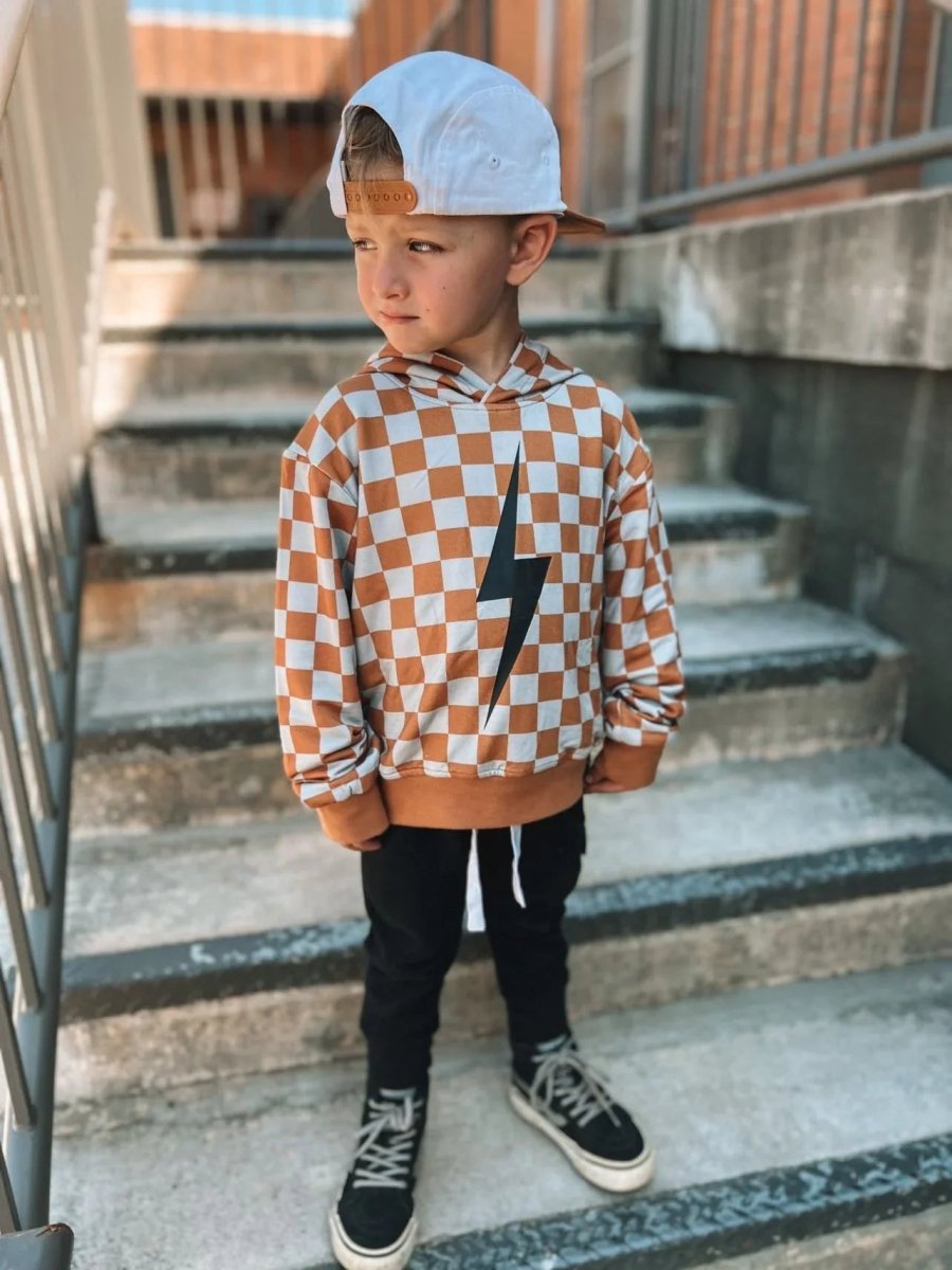 5 Rad Ways to Keep Your Boys Entertained Without a Screen - LITTLE RAD THINGS