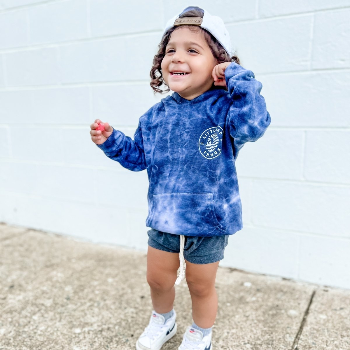 A Tie Dye Hoodie That's Dreamy For Fall - LITTLE RAD THINGS