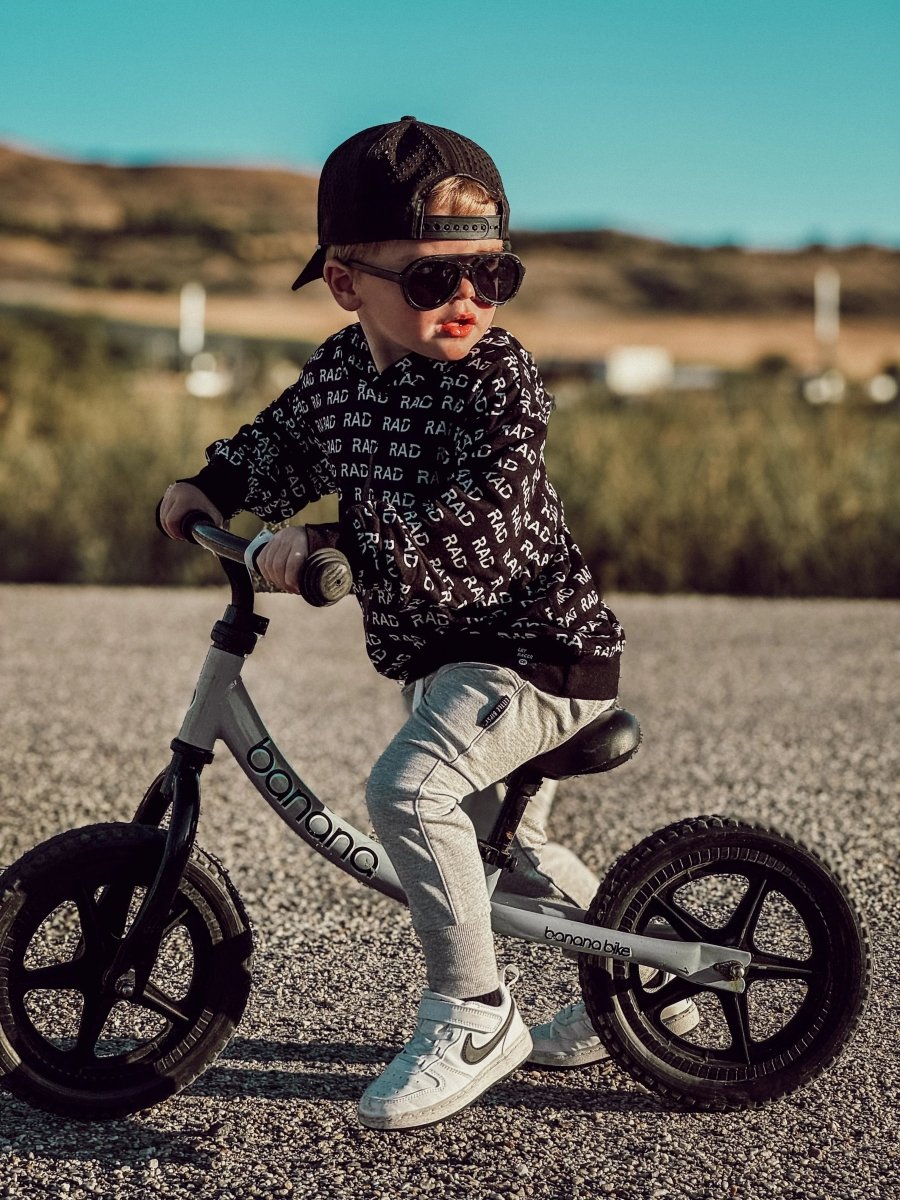 The Benefits of Ethically Sourced Clothing for Kids - LITTLE RAD THINGS