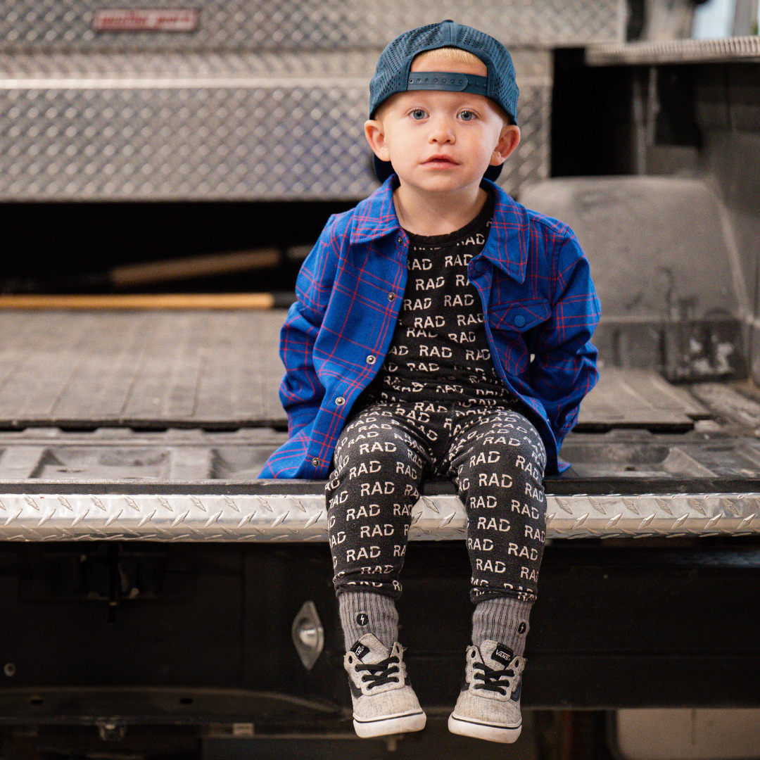 Vintage-inspired Kids Fast and Free Flannel for boys, eco-friendly and durable