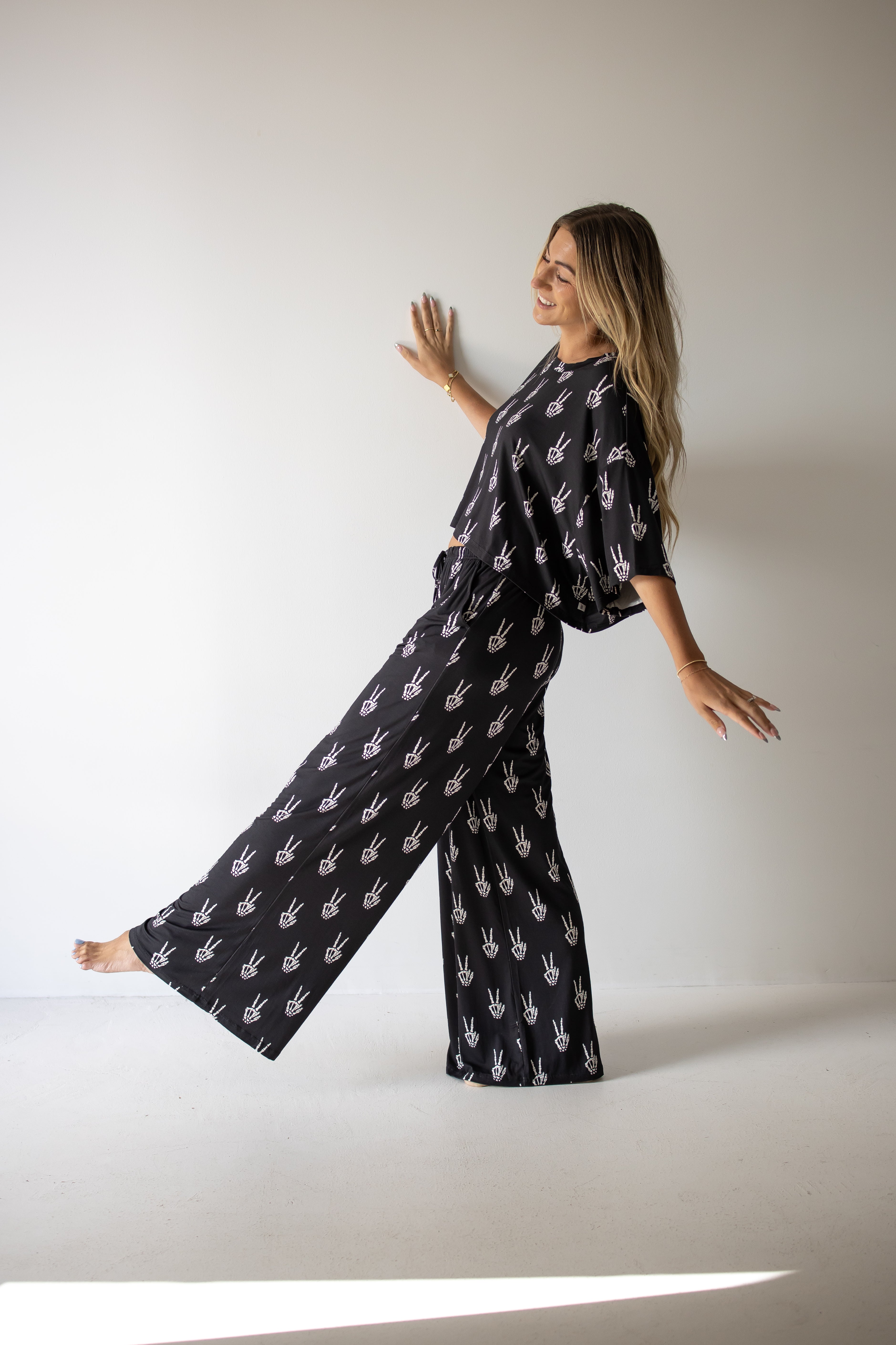 PRE- ORDER ships October 9th |Women's Bamboo Crop Tee Lounge Set | Midnight Skelly