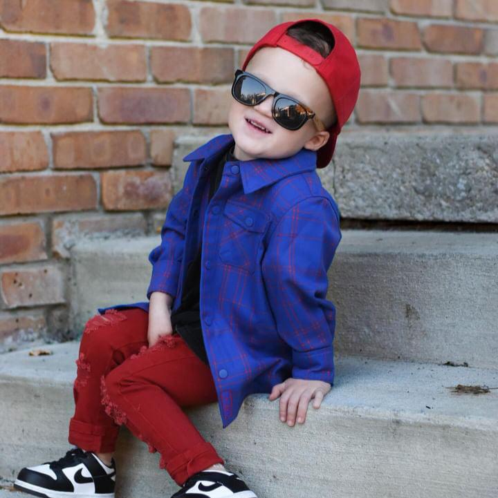 Vintage-inspired Kids Fast and Free Flannel for boys, eco-friendly and durable