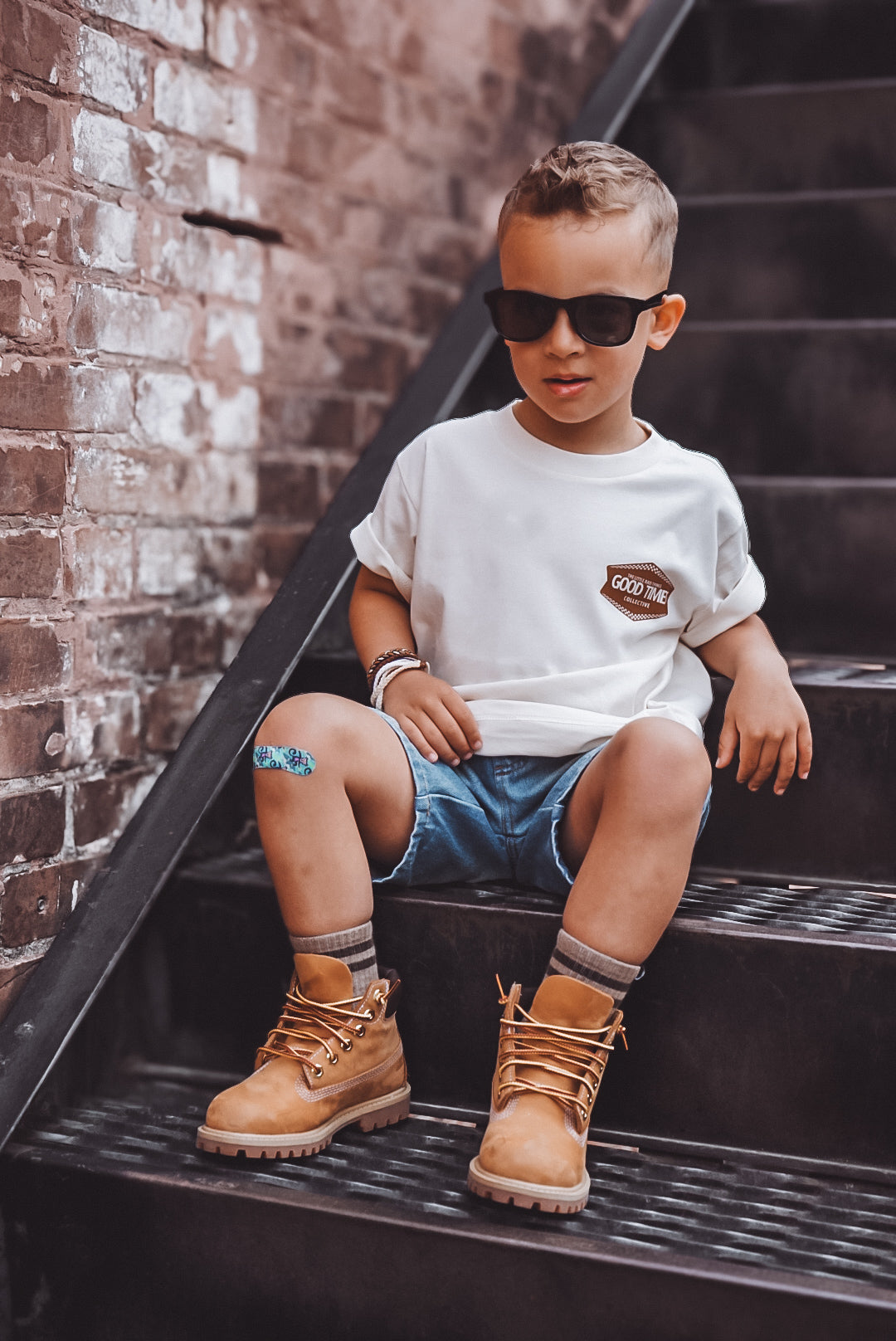 THE GOOD TIMES COLLECTIVE TEE - CREAM