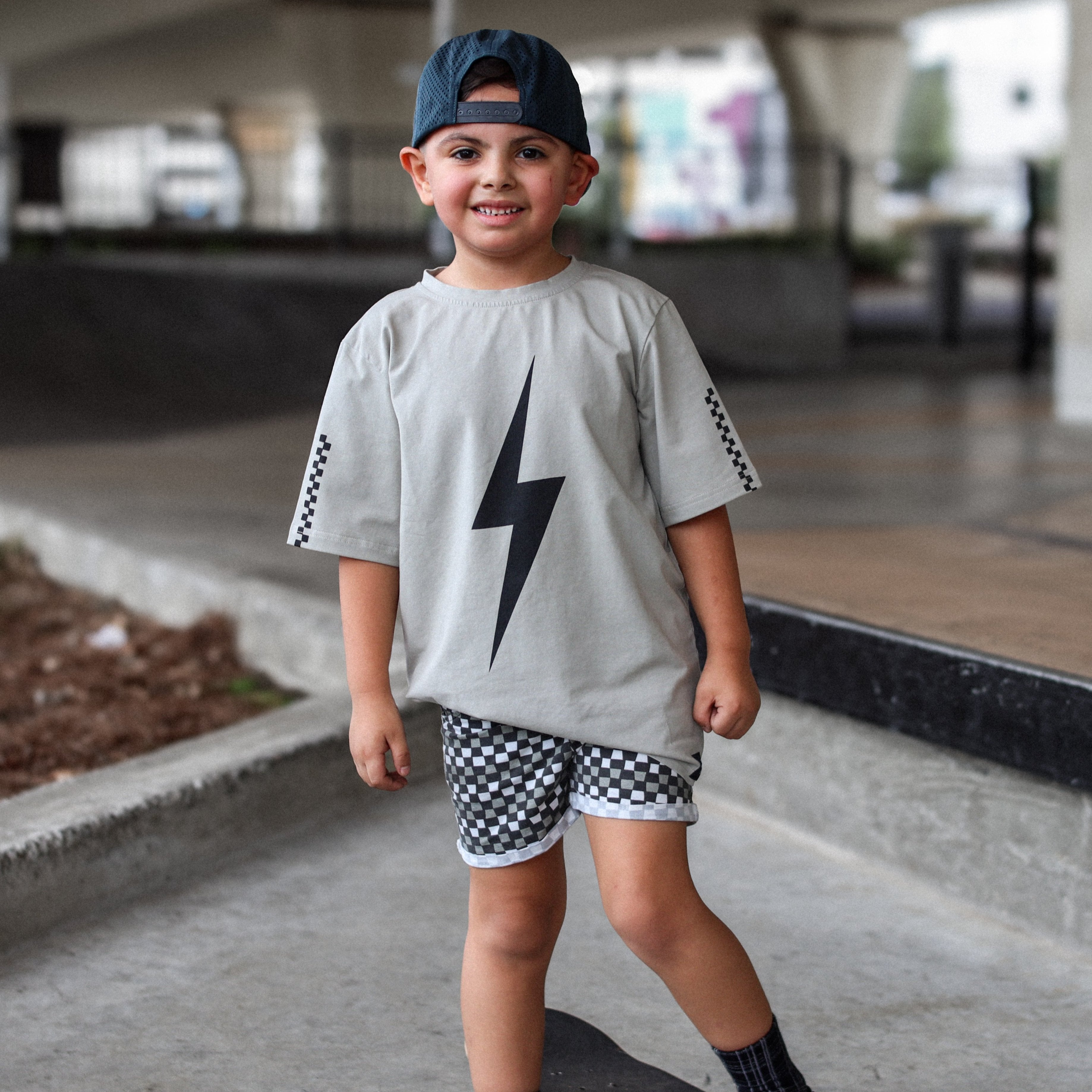 Limited Edition Spark short sleeve racer tee in vintage gray, eco-friendly and retro-inspired for boys