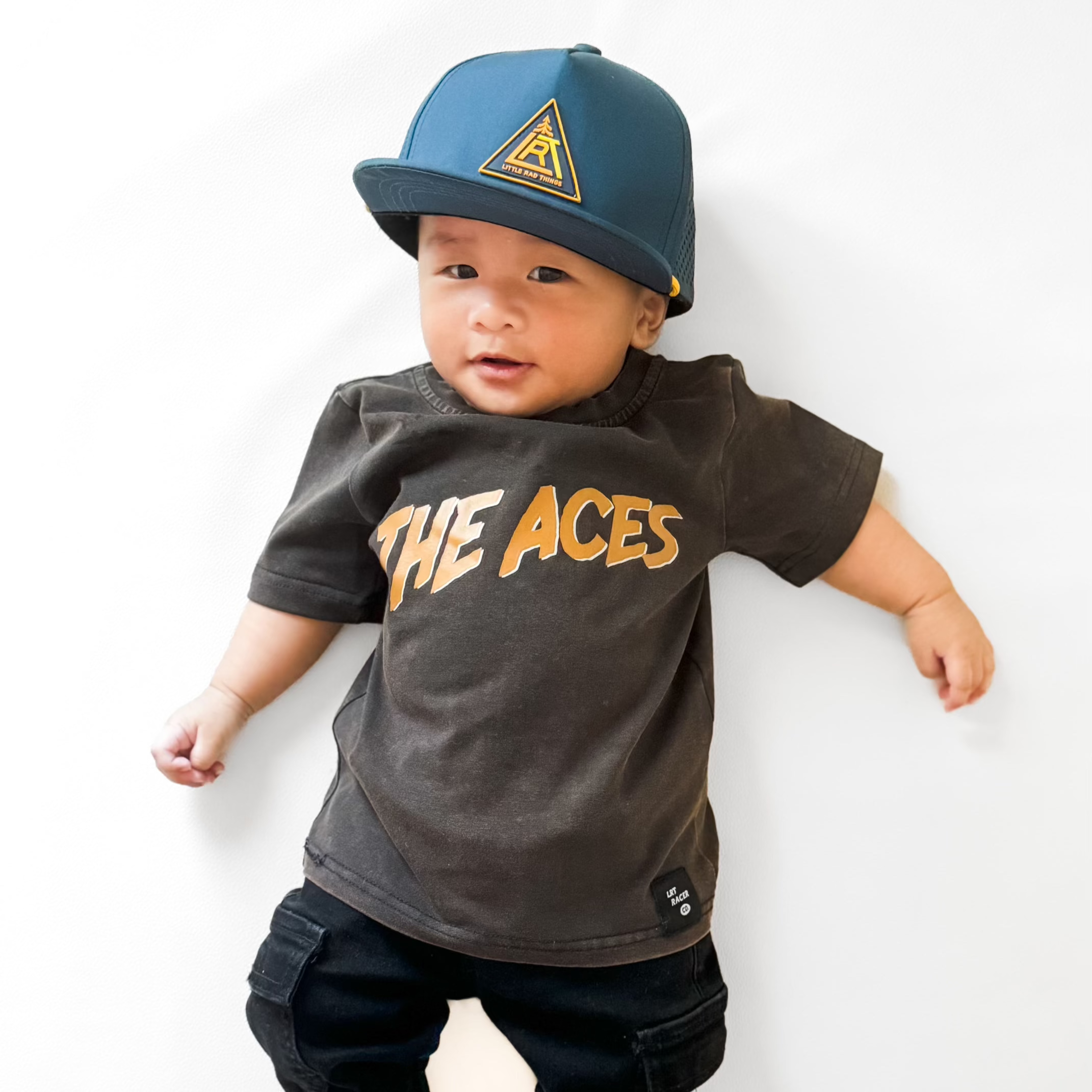 Limited Edition Aces short sleeve tee in cacao, vintage-inspired and eco-friendly for boys