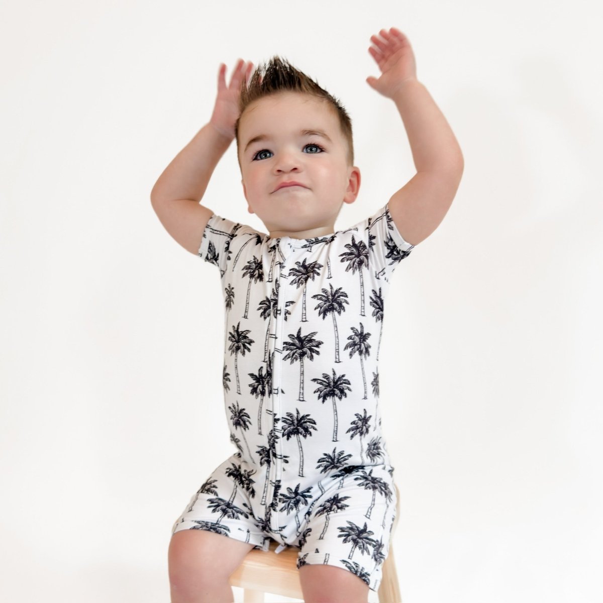 Bamboo Shorty Romper | Palm Style White - LITTLE RAD THINGS