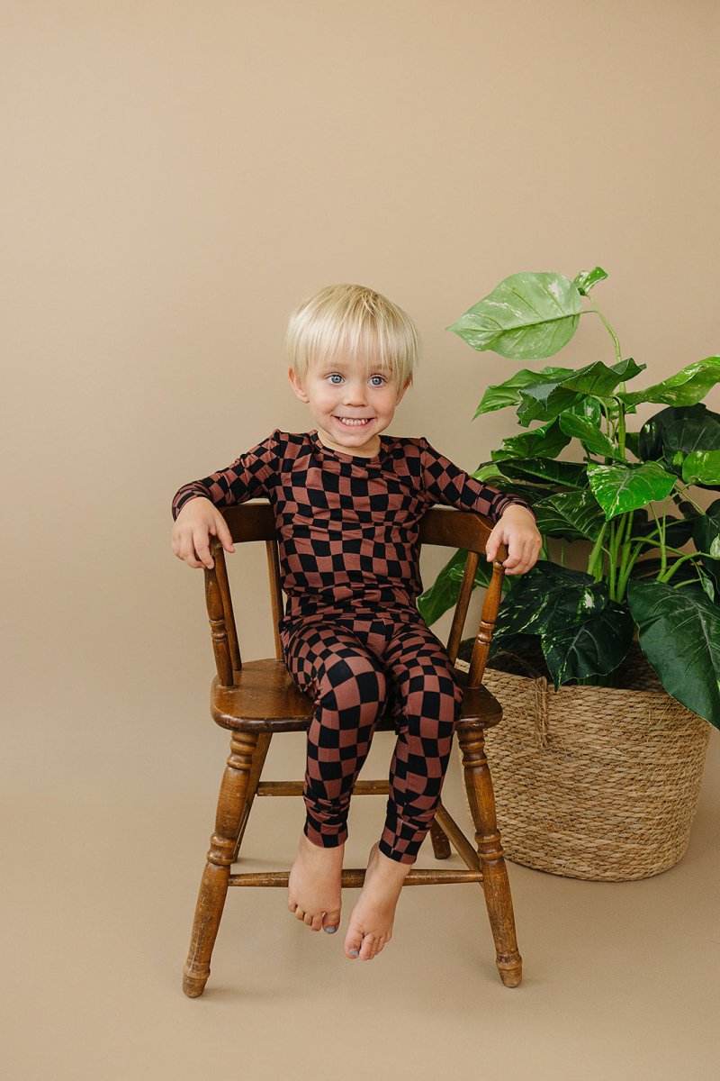 Bamboo Two Piece Set | Chocolate Wavy Checkered - LITTLE RAD THINGS