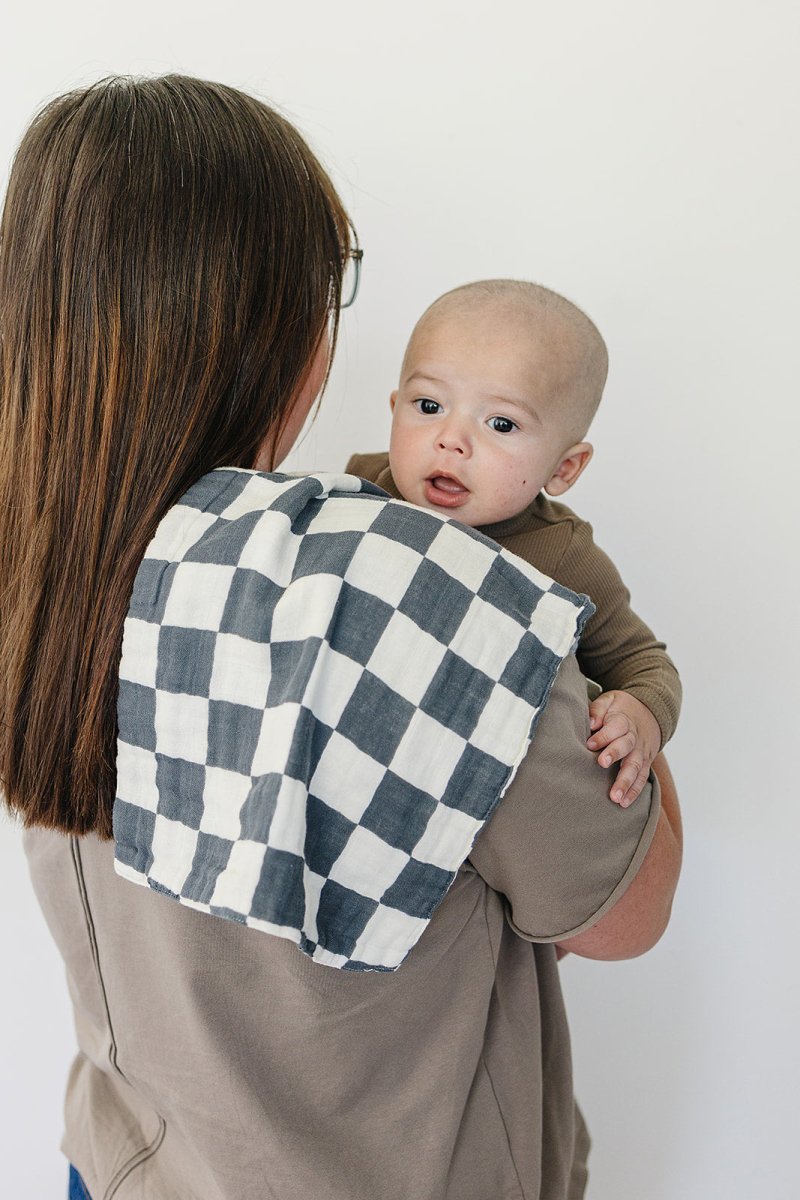 Charcoal Checkered Muslin Burp Cloth - LITTLE RAD THINGS