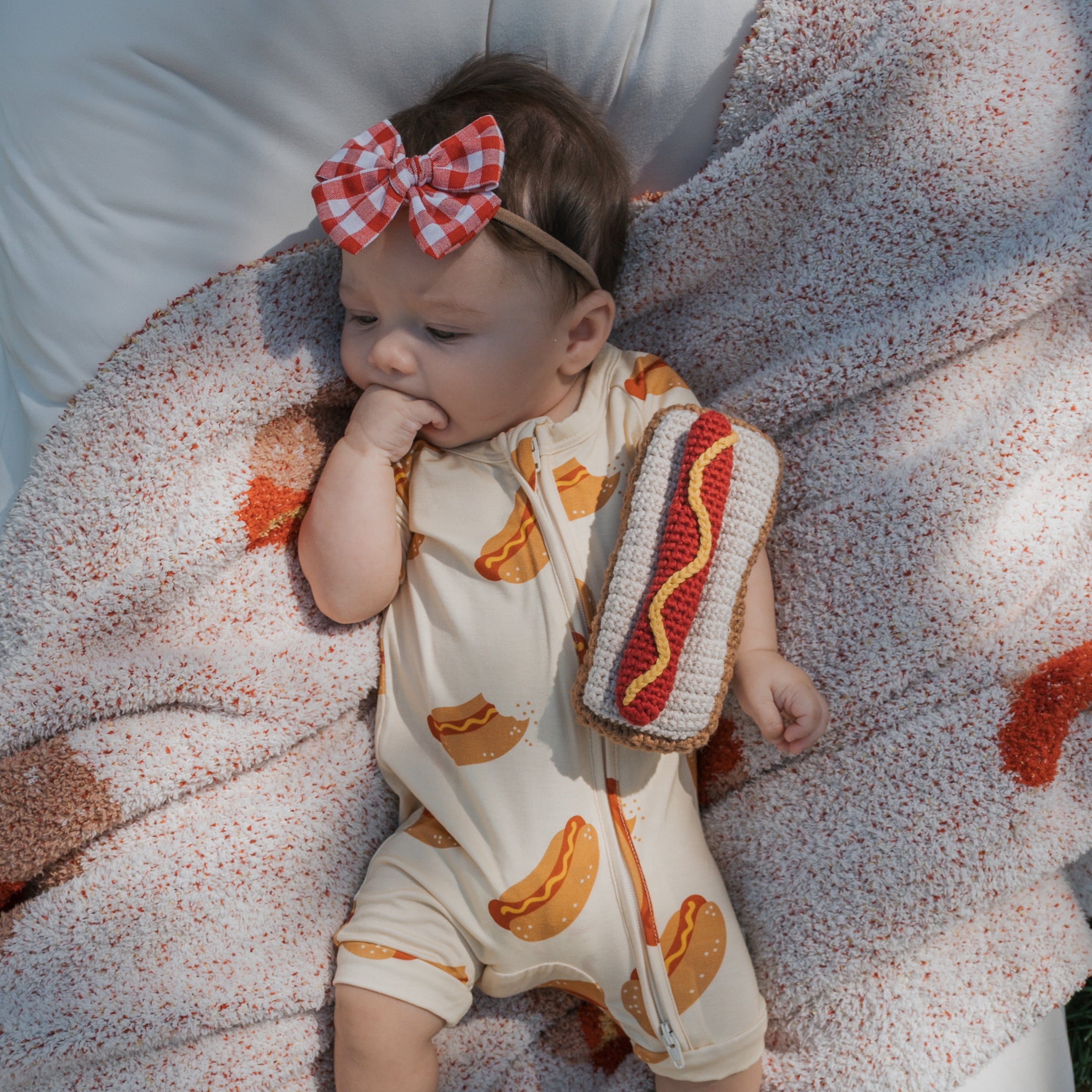 *SHIPS IN 1 WEEK* Knit Rattle | Hot Dog