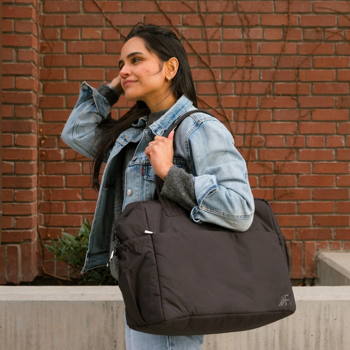 Jet Motion Overnight Duffle - LITTLE RAD THINGS