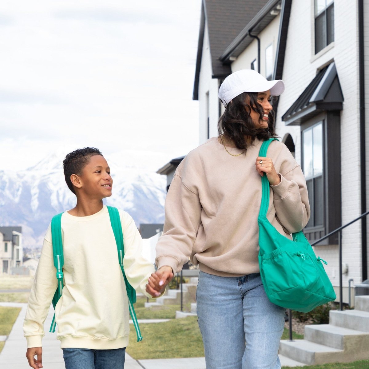 Kelly Motion Carryall Tote - LITTLE RAD THINGS