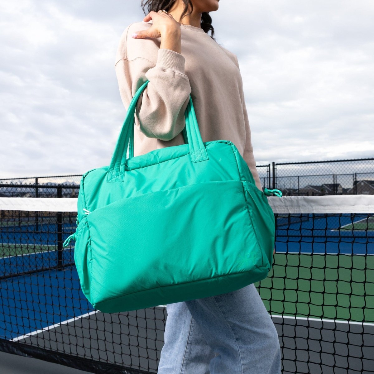 Kelly Motion Overnight Duffle - LITTLE RAD THINGS