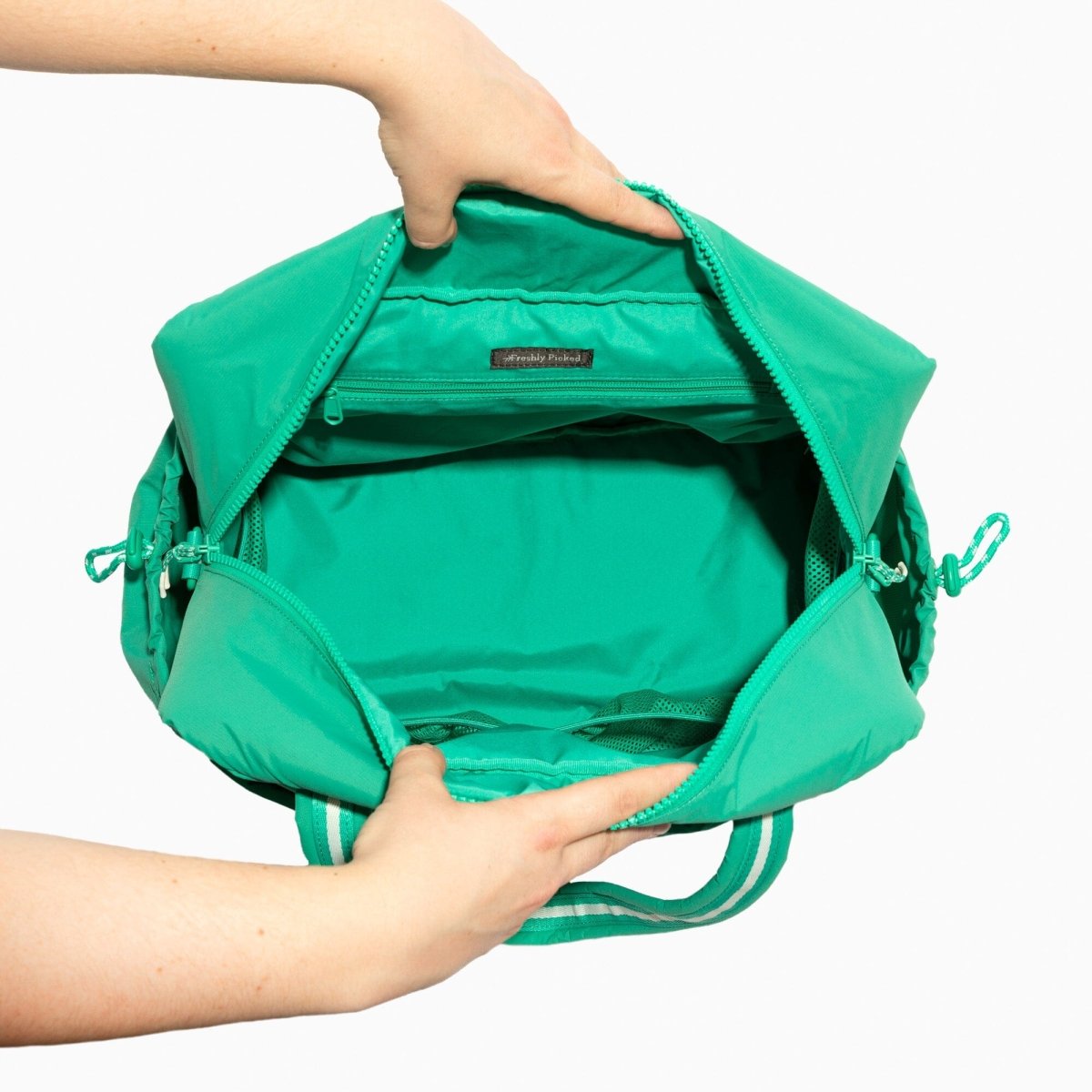 Kelly Motion Overnight Duffle - LITTLE RAD THINGS