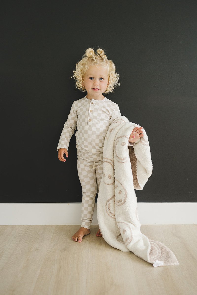 Smiley Taupe Plush Blanket - LITTLE RAD THINGS