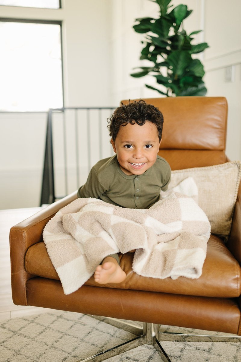 Taupe Checkered Plush Blanket - LITTLE RAD THINGS