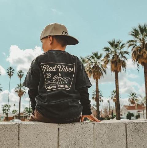 THE MAVERICKS TEE - FADED BLACK - LITTLE RAD THINGS