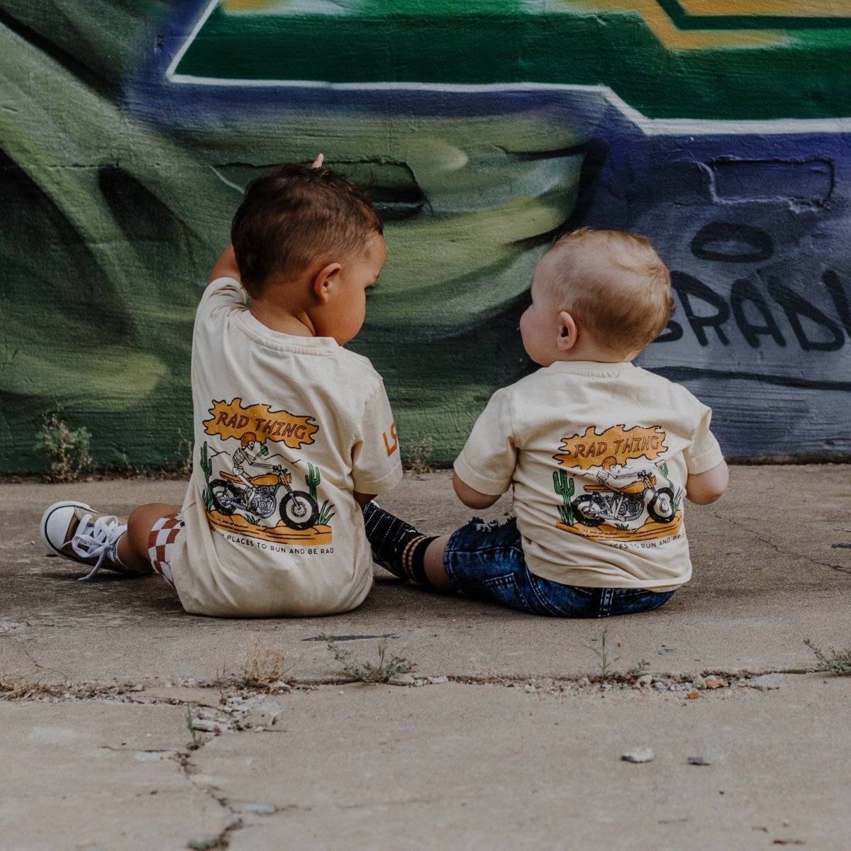 WHERE THE RAD THINGS ARE TEE™ - VINTAGE BIEGE - LITTLE RAD THINGS